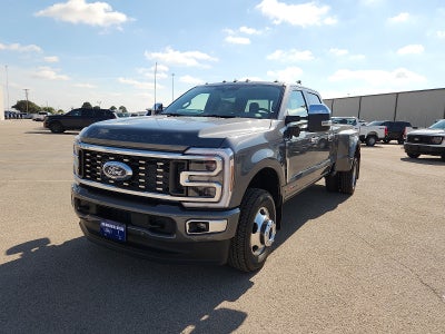 2027 Ford F-350SD Platinum DRW
