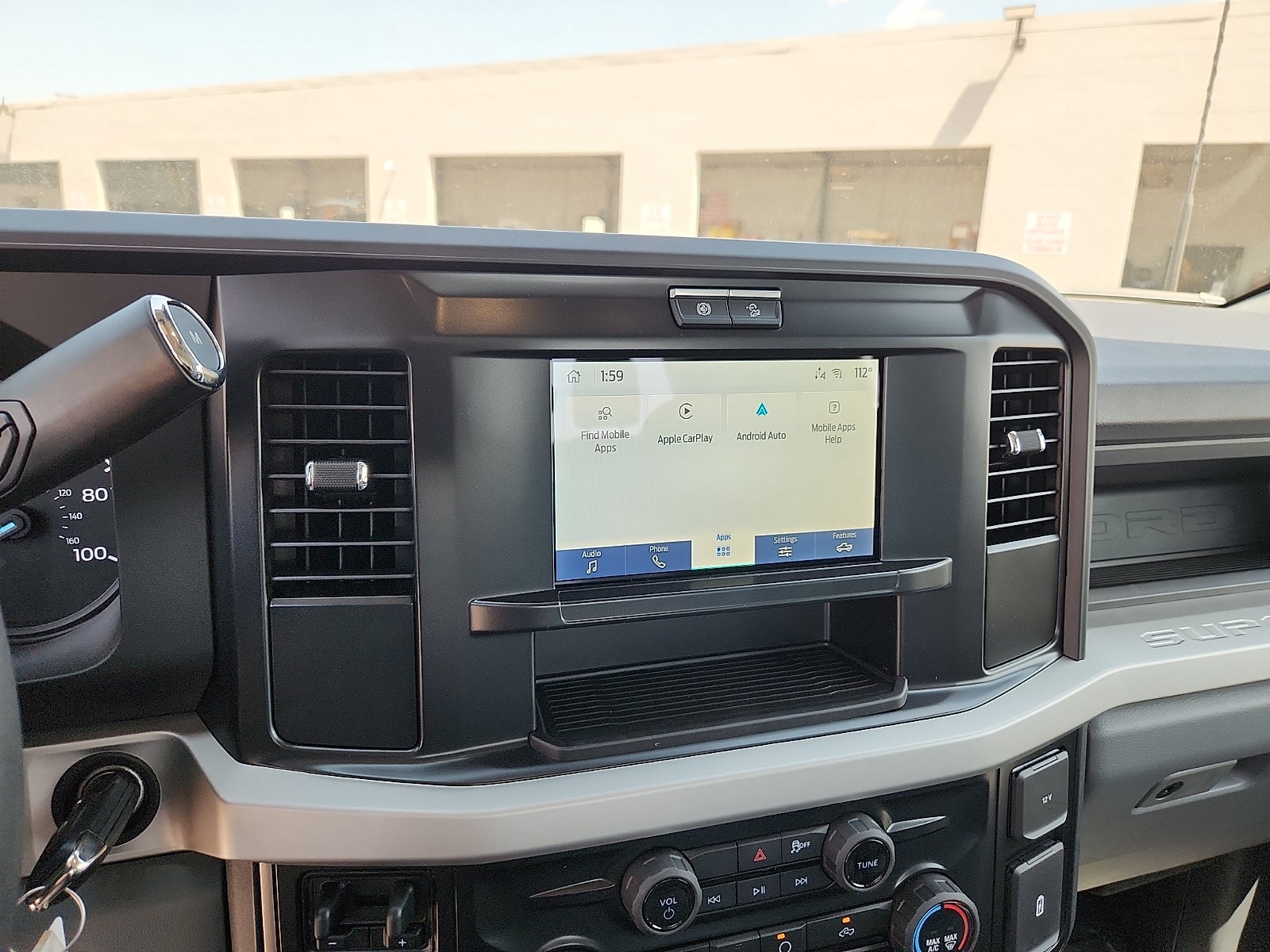 2027 Ford Super Duty F-350 DRW XL