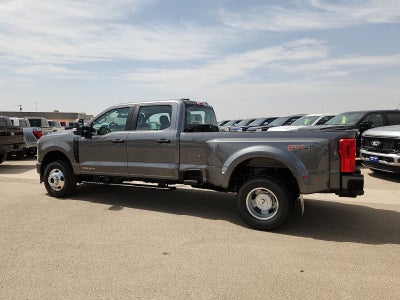 2027 Ford Super Duty F-350 DRW XL