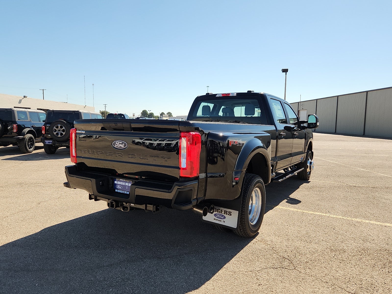 2027 Ford F-350SD XL DRW