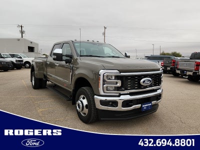 2027 Ford F-350SD King Ranch DRW