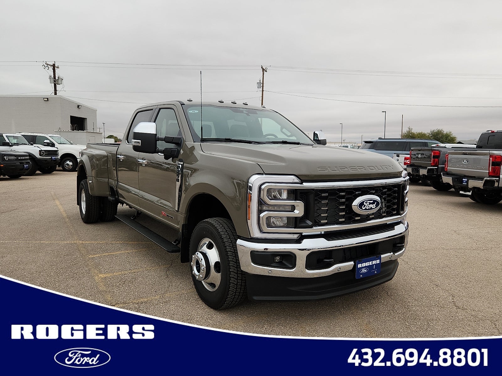 2027 Ford F-350SD King Ranch DRW