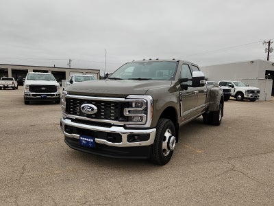 2027 Ford F-350SD King Ranch DRW