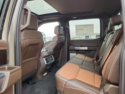 2027 Ford F-350SD King Ranch DRW
