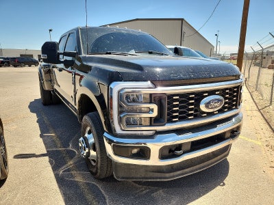 2024 Ford Super Duty F-350 DRW LARIAT