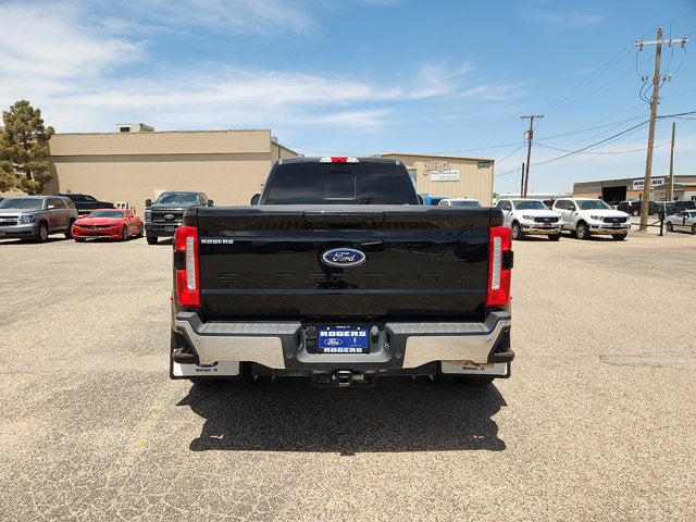 2024 Ford Super Duty F-350 DRW LARIAT
