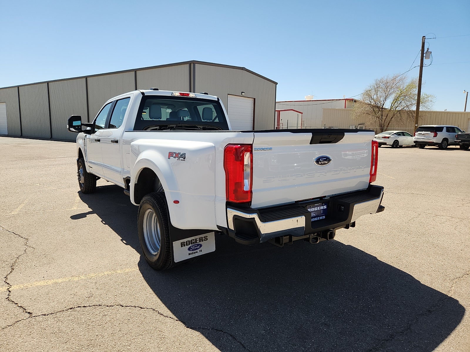 2026 Ford Super Duty F-350 DRW XL