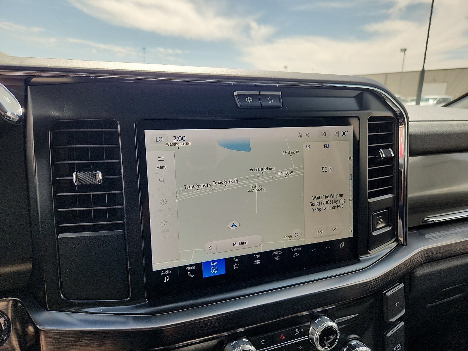 2026 Ford Super Duty F-350 DRW LARIAT