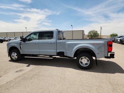 2026 Ford Super Duty F-350 DRW LARIAT