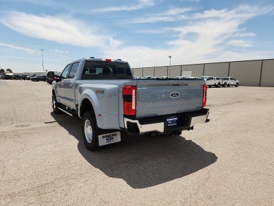 2026 Ford Super Duty F-350 DRW LARIAT