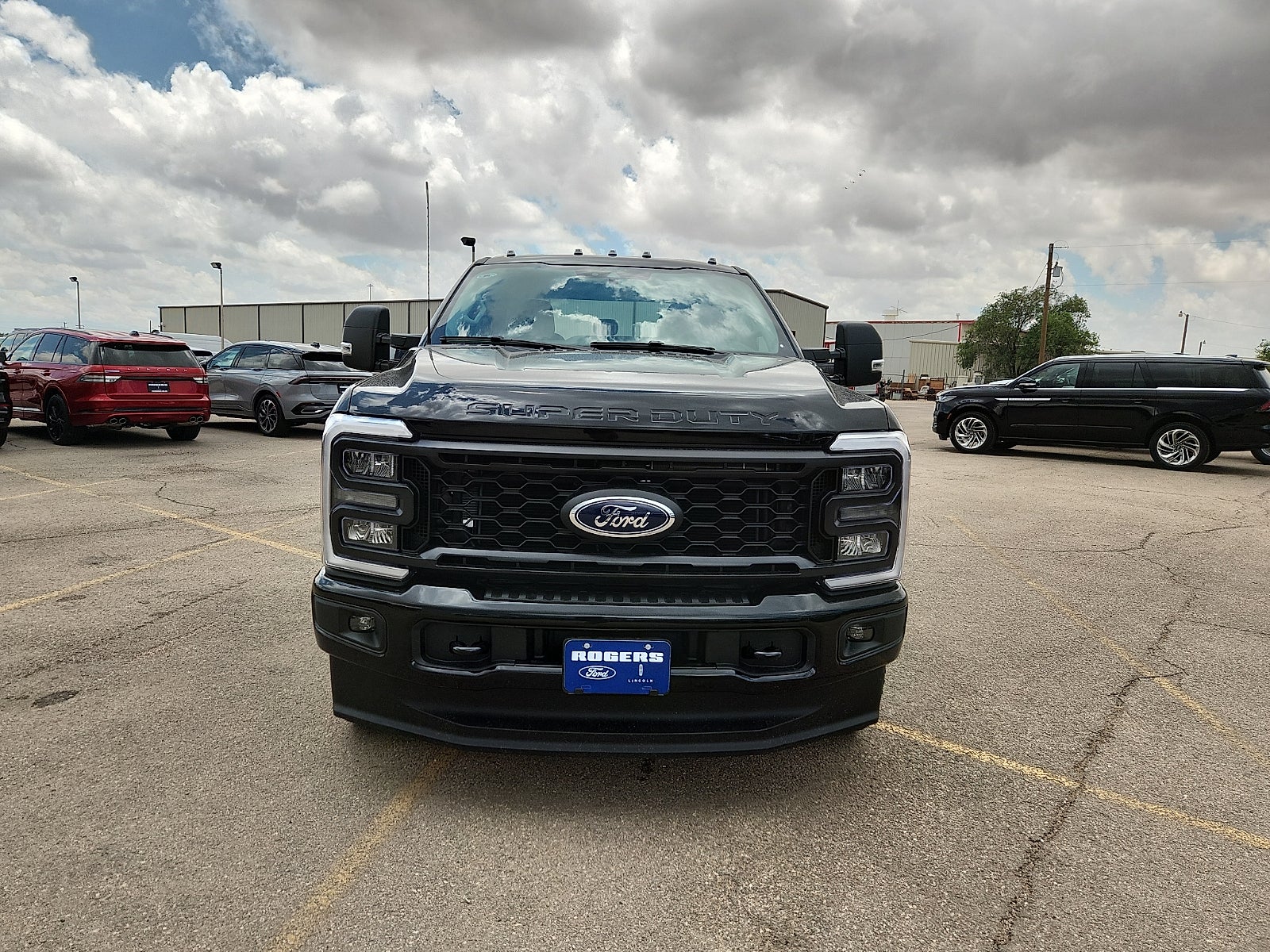 2026 Ford Super Duty F-350 DRW XL