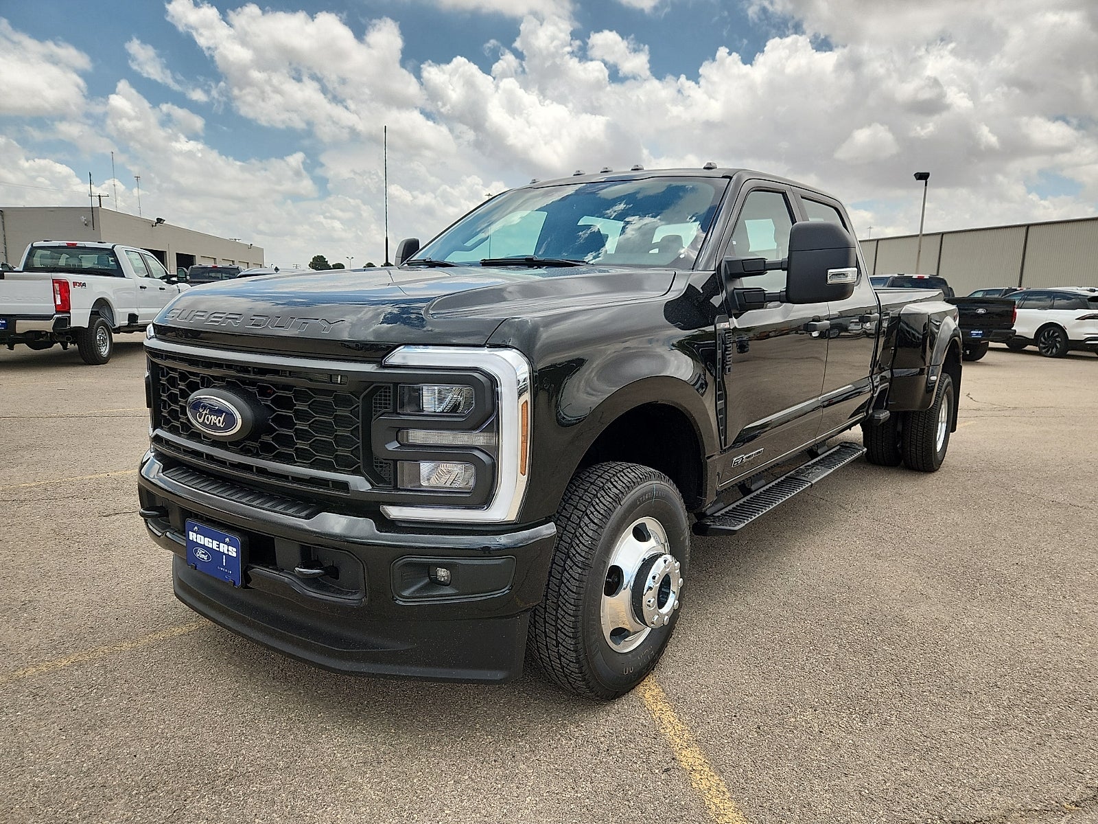 2026 Ford Super Duty F-350 DRW XL
