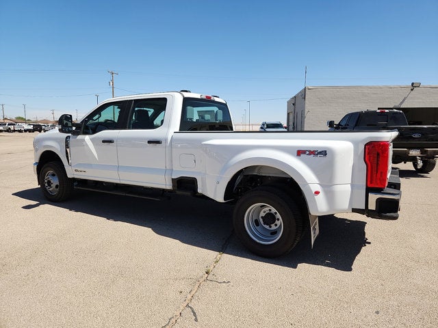 2026 Ford Super Duty F-350 DRW XL
