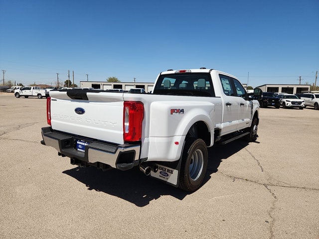 2026 Ford Super Duty F-350 DRW XL