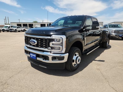2026 Ford Super Duty F-350 DRW LARIAT