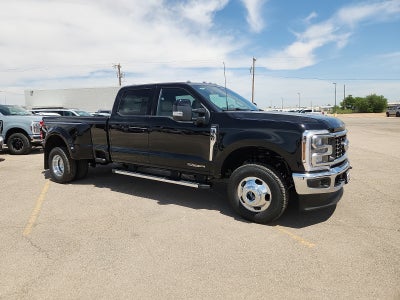 2026 Ford Super Duty F-350 DRW LARIAT