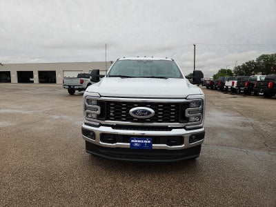 2026 Ford Super Duty F-350 DRW LARIAT