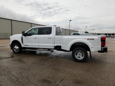 2026 Ford Super Duty F-350 DRW LARIAT