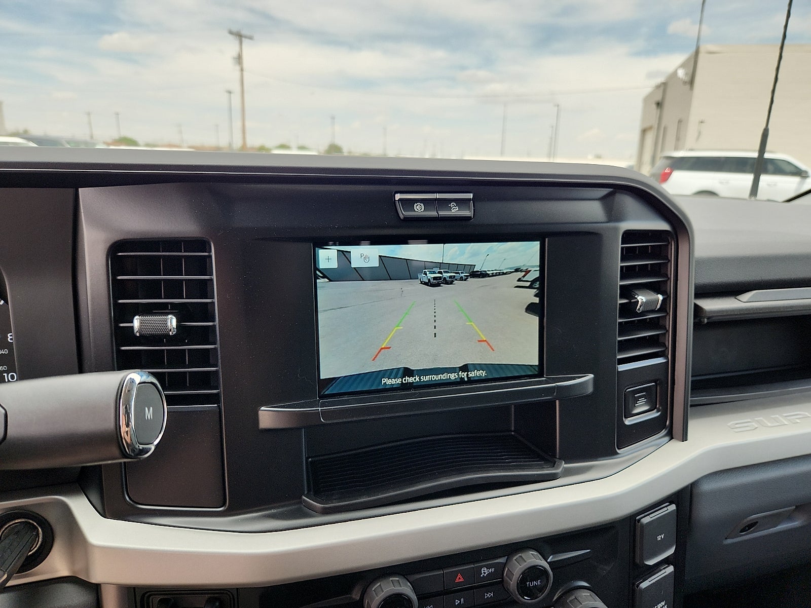 2026 Ford Super Duty F-350 DRW XLT