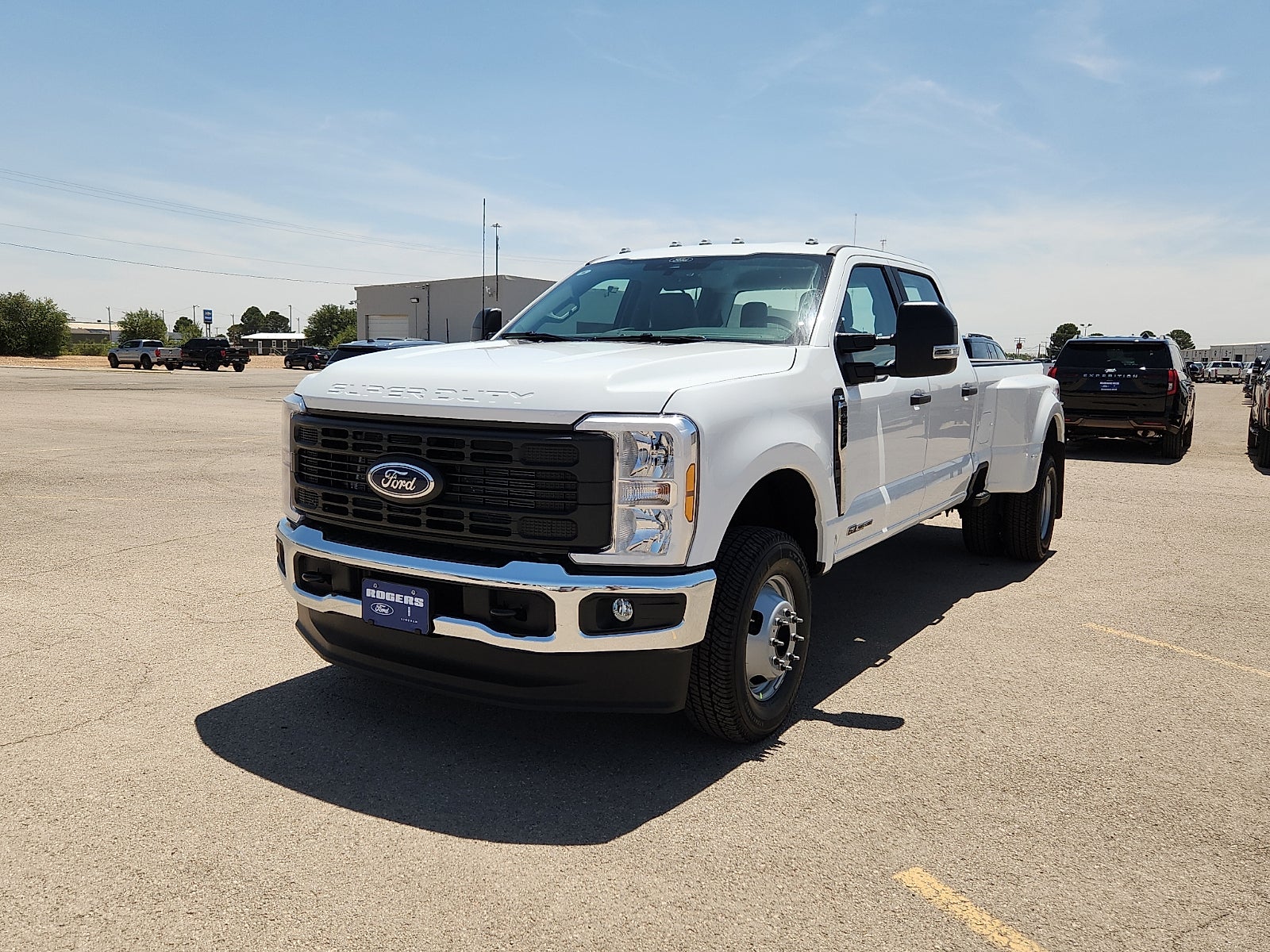 2026 Ford Super Duty F-350 DRW XL