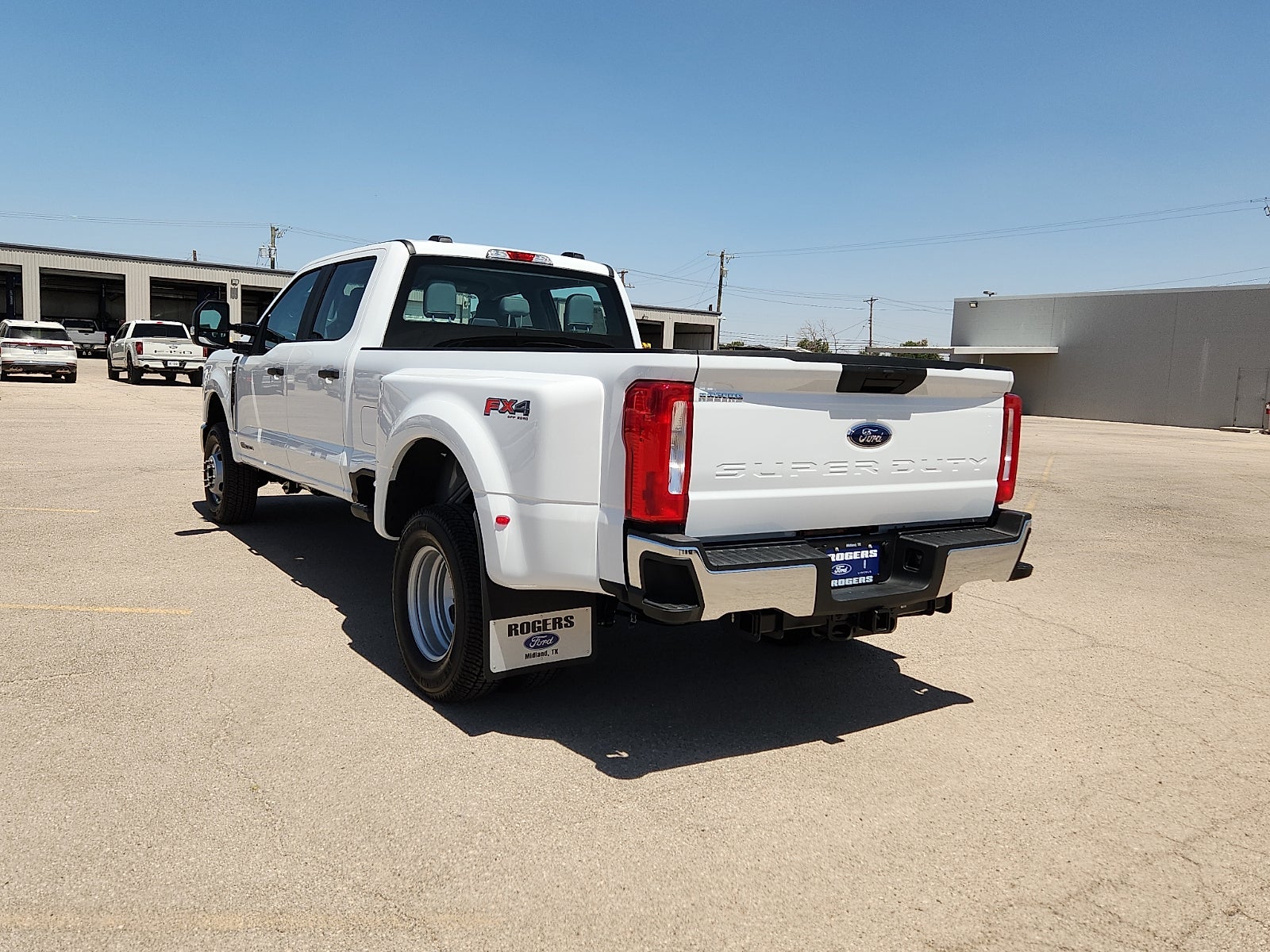 2026 Ford Super Duty F-350 DRW XL