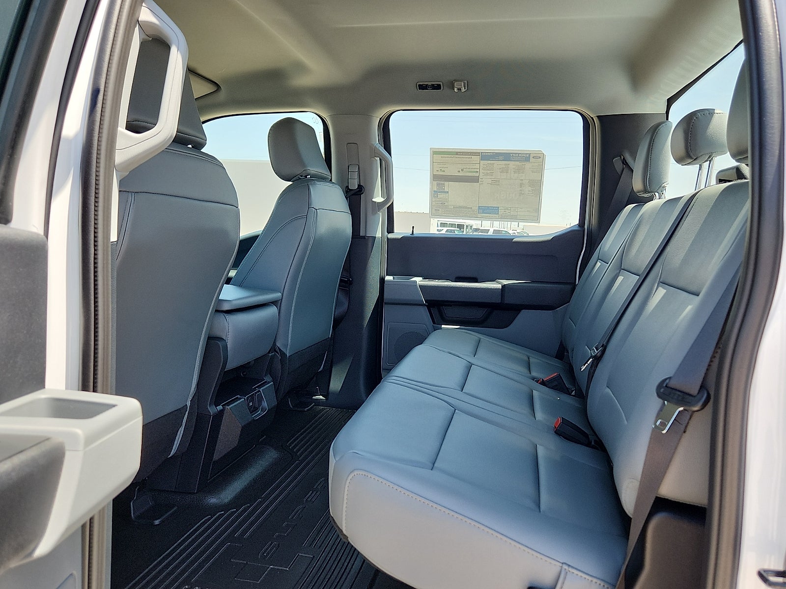 2026 Ford Super Duty F-350 DRW XL