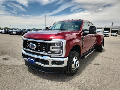 2026 Ford Super Duty F-350 DRW LARIAT