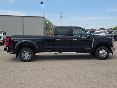2026 Ford Super Duty F-350 DRW LARIAT