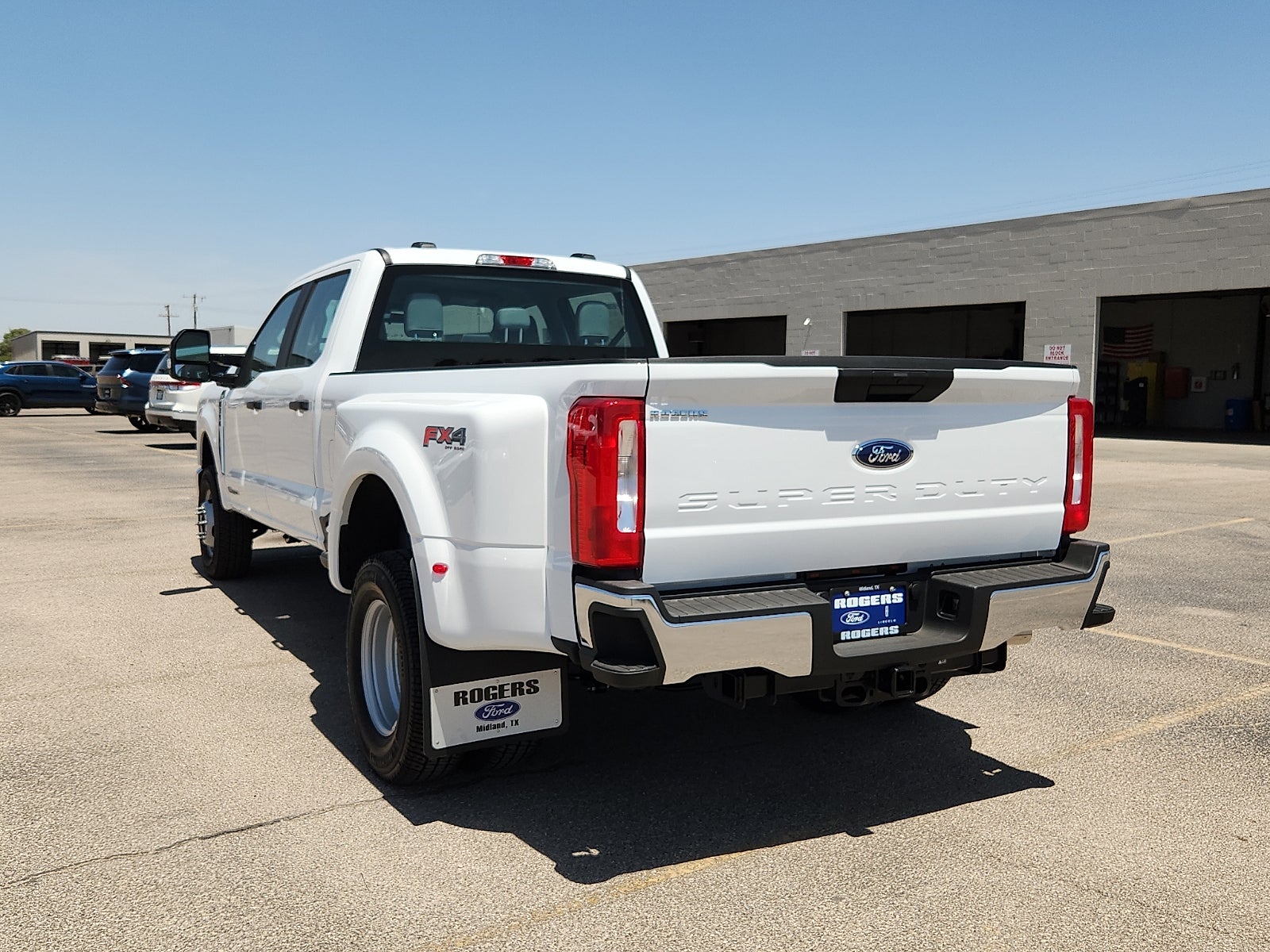 2026 Ford Super Duty F-350 DRW XL