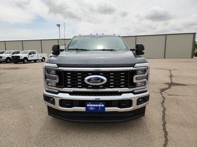 2026 Ford Super Duty F-350 DRW LARIAT