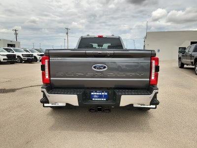 2026 Ford Super Duty F-350 DRW LARIAT
