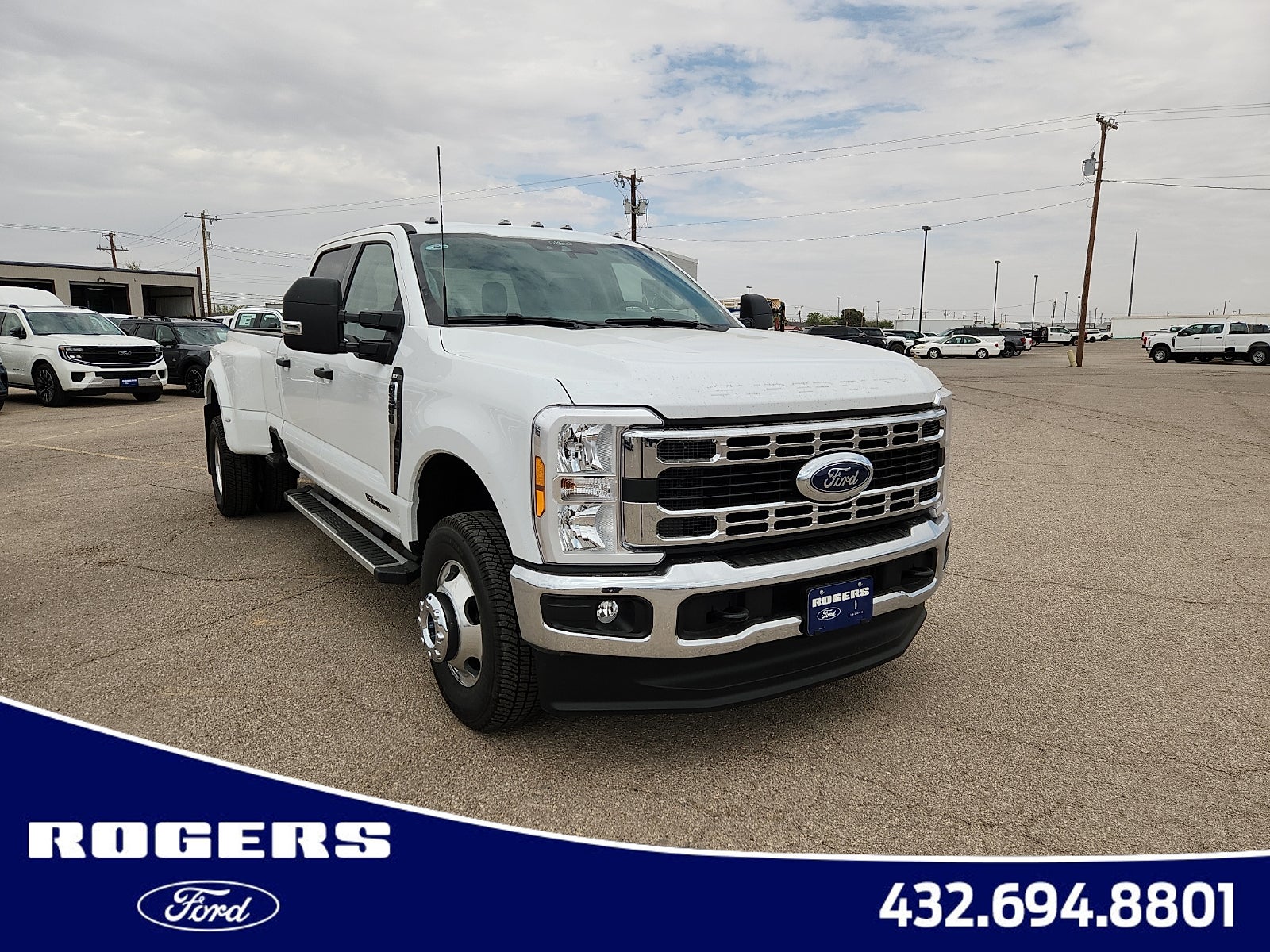 2026 Ford Super Duty F-350 DRW XLT