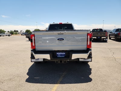 2026 Ford Super Duty F-350 DRW LARIAT