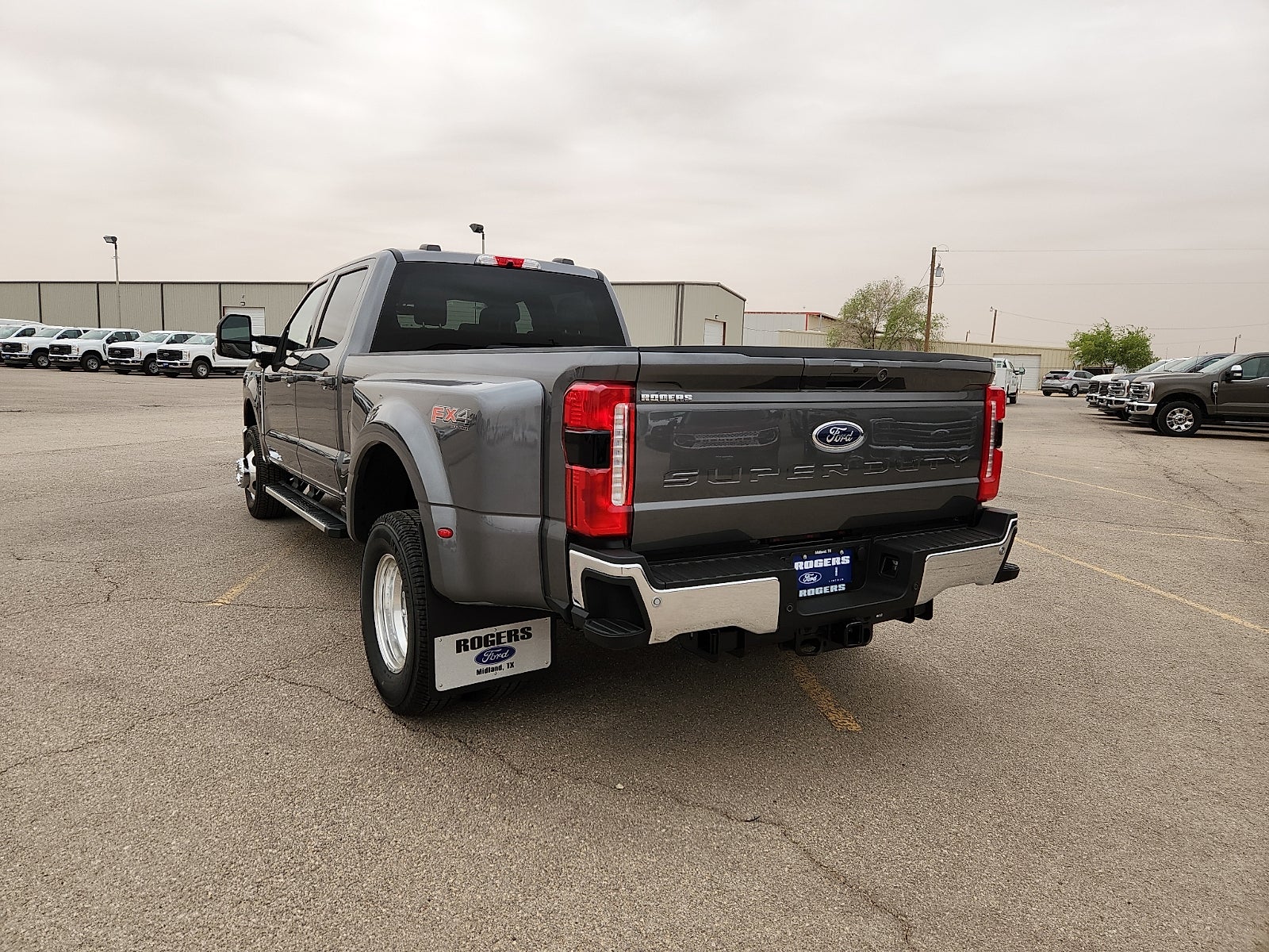 2026 Ford Super Duty F-350 DRW XLT