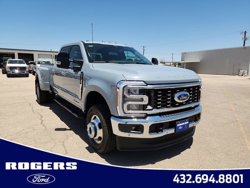 2026 Ford Super Duty F-350 DRW LARIAT