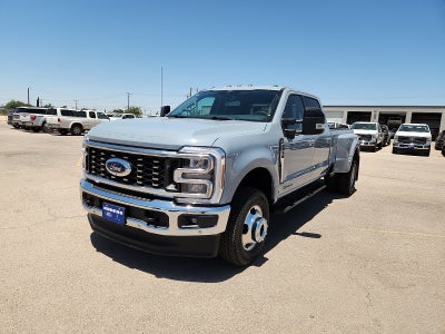 2026 Ford Super Duty F-350 DRW LARIAT