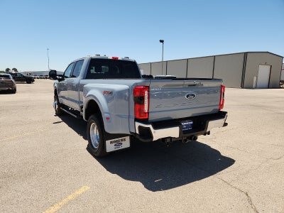 2026 Ford Super Duty F-350 DRW LARIAT