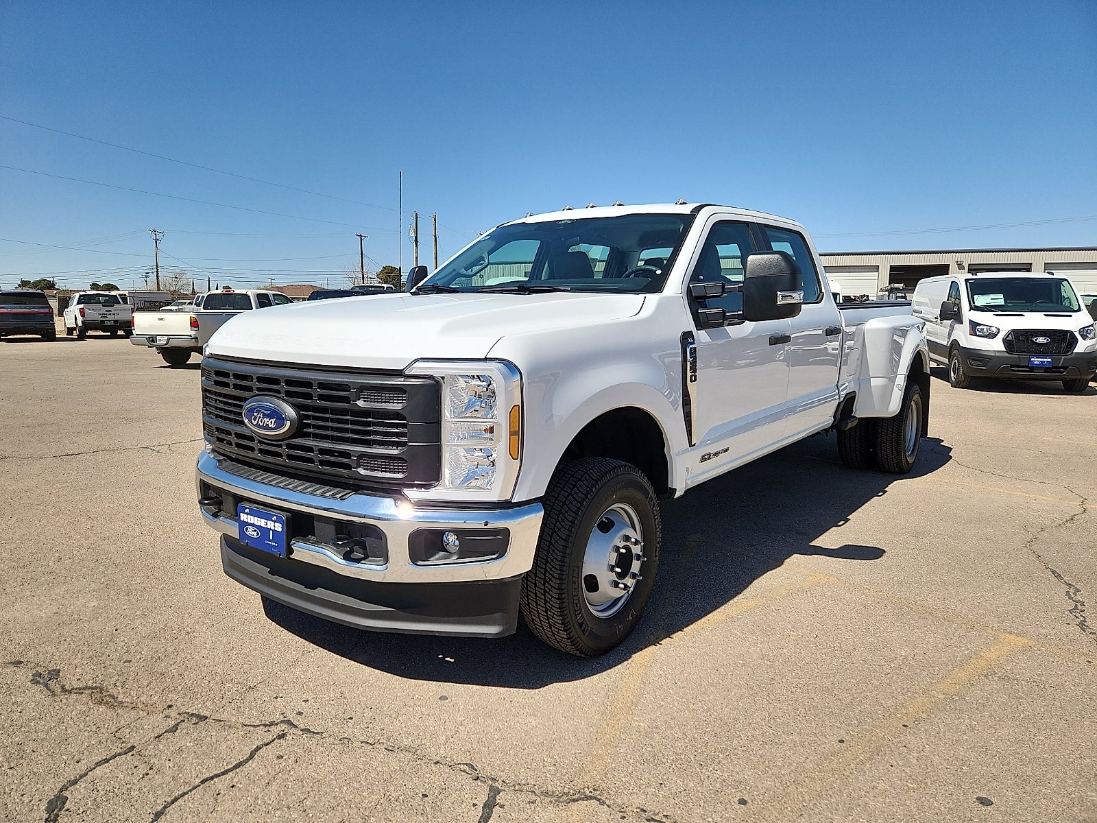 2026 Ford Super Duty F-350 DRW XL