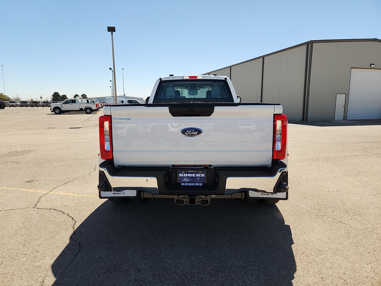 2026 Ford Super Duty F-350 DRW XL
