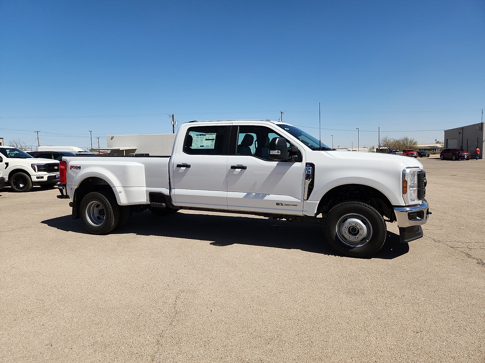 2026 Ford Super Duty F-350 DRW XL