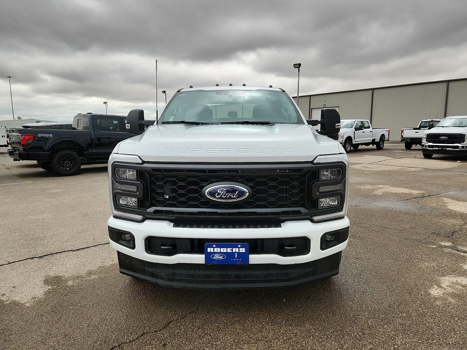 2026 Ford Super Duty F-350 DRW XL