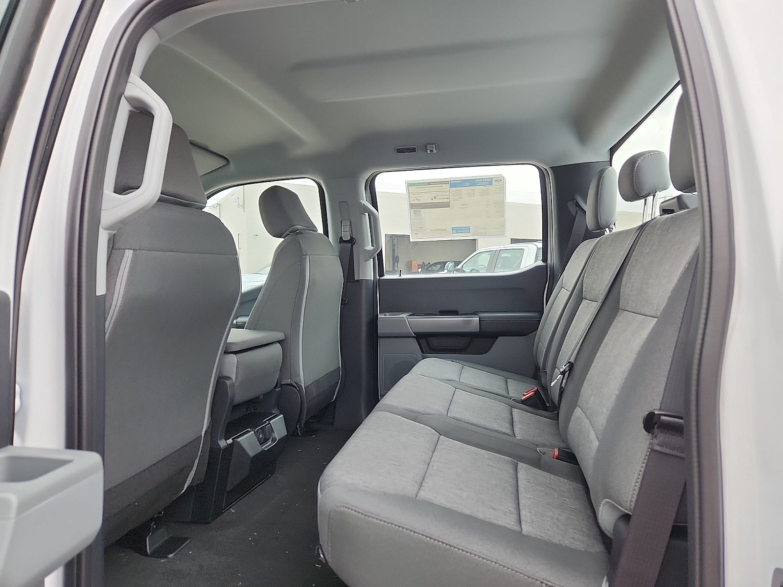 2026 Ford Super Duty F-350 DRW XL
