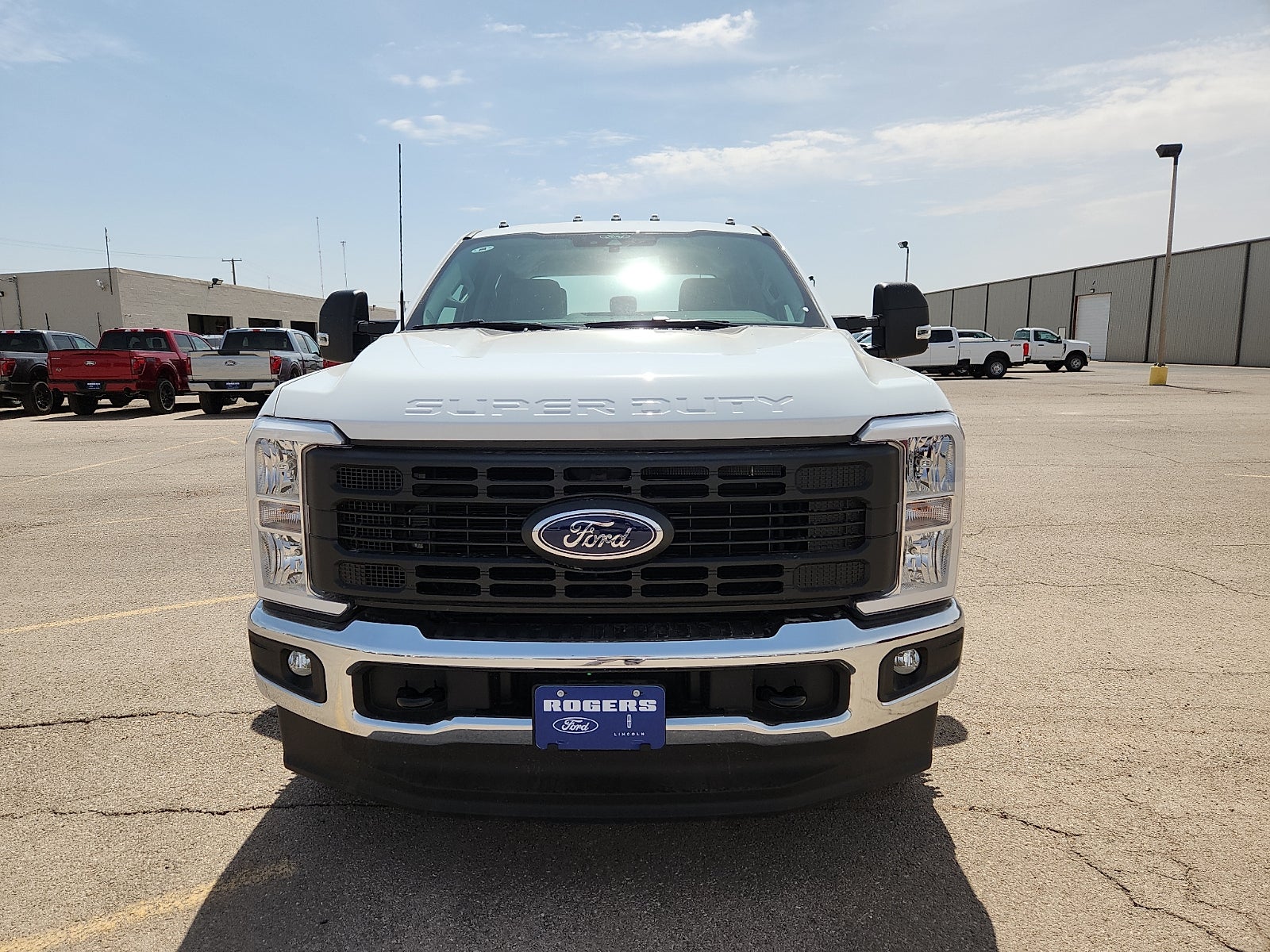 2026 Ford Super Duty F-350 DRW XL