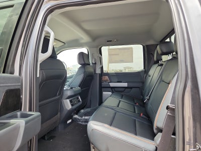 2026 Ford Super Duty F-350 DRW LARIAT