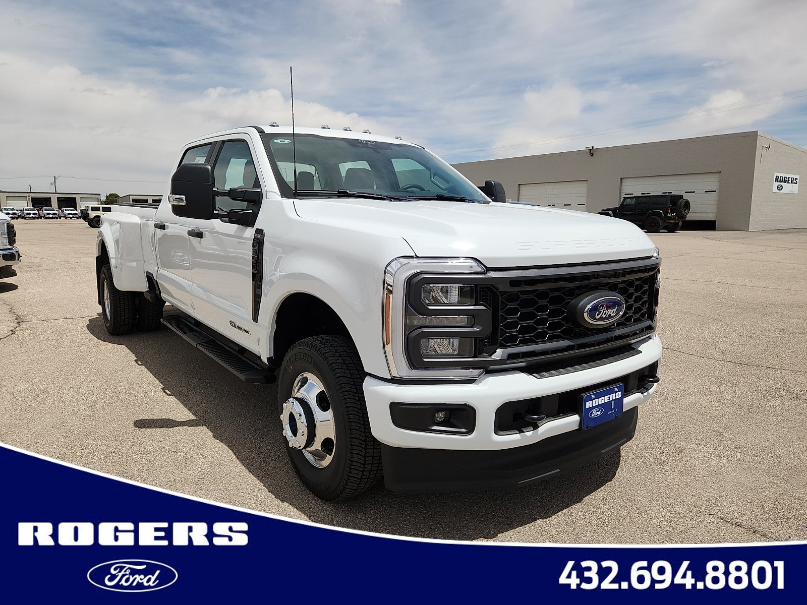 2026 Ford Super Duty F-350 DRW XL