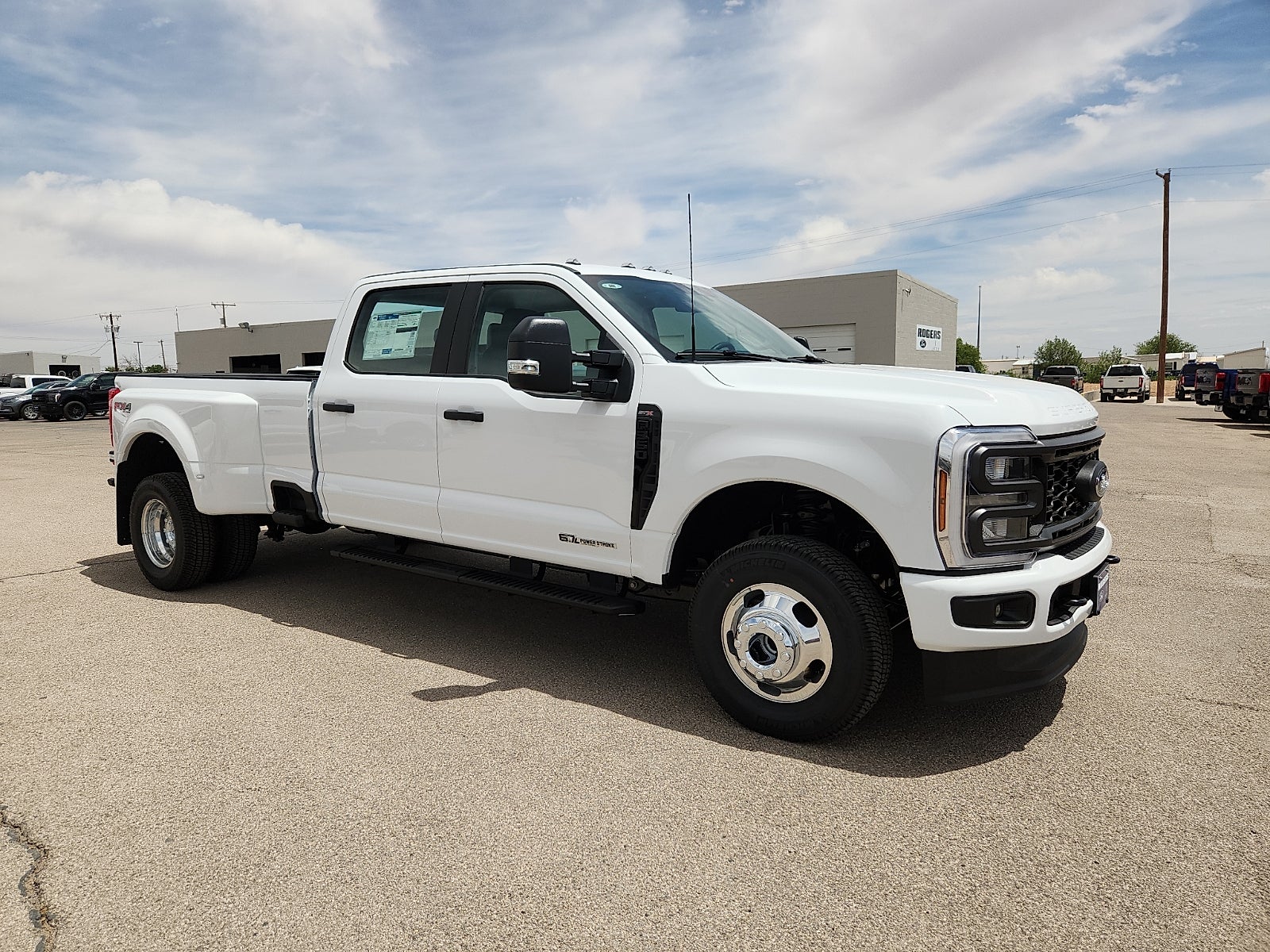 2026 Ford Super Duty F-350 DRW XL