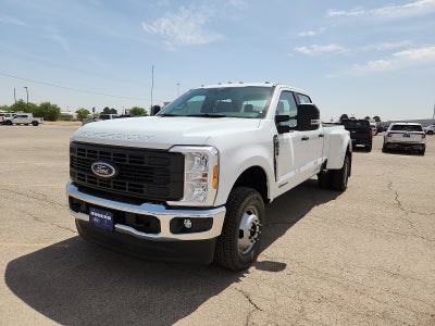 2026 Ford Super Duty F-350 DRW XL