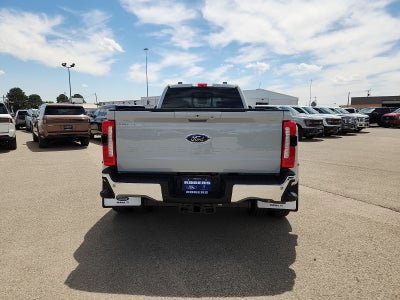 2026 Ford Super Duty F-350 DRW LARIAT