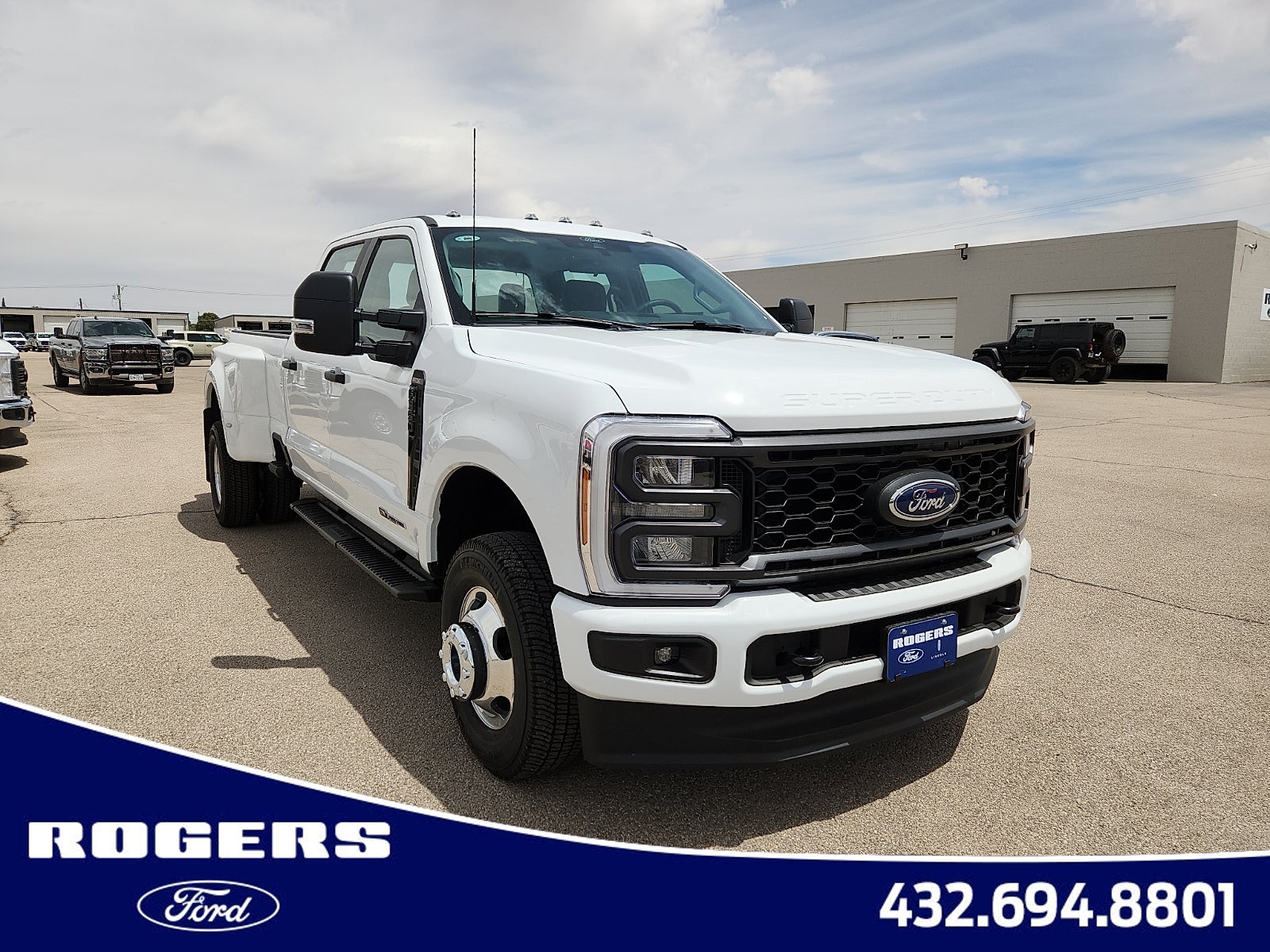 2026 Ford Super Duty F-350 DRW XL