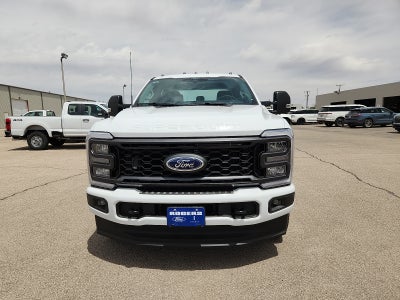 2026 Ford Super Duty F-350 DRW XL
